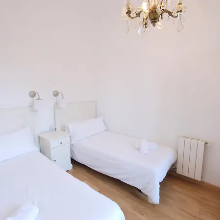 Апартаменты Rocafort Sdb